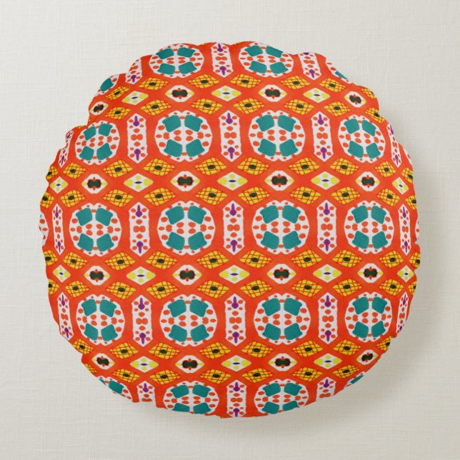 Ethnic marker art: vibrant seamless. round pillow (Front)
