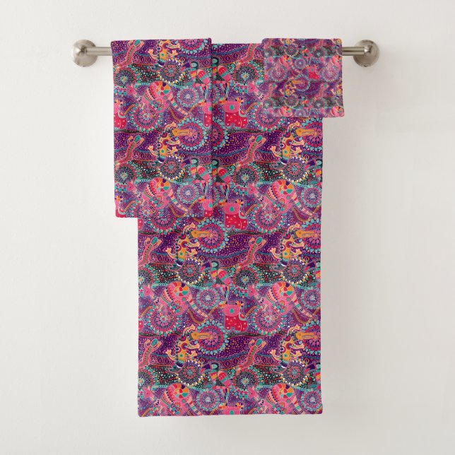 Ethnic Style Animal Pattern Bath Towel Set (Insitu)