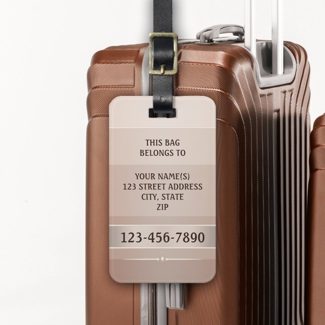 Étiquette À Bagage Balise Chic Sandy Chocolate Stripe Bagage (Luggage tag featuring an chic striped design in chocolate and shiny sandy grey colors)