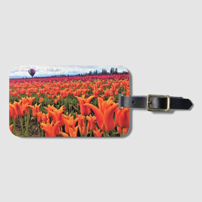 Étiquette À Bagage Beautiful Tulip Field avec Hot Air Balloon, Oregon (Devant Horizontal)