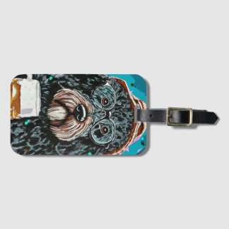 Étiquette À Bagage Bernedoodle tenant une tasse à bière