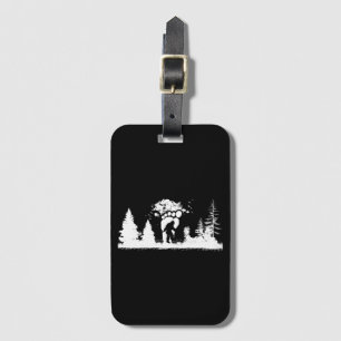 Étiquette À Bagage Bigfoot dans la forêt Sasquatch Yeti