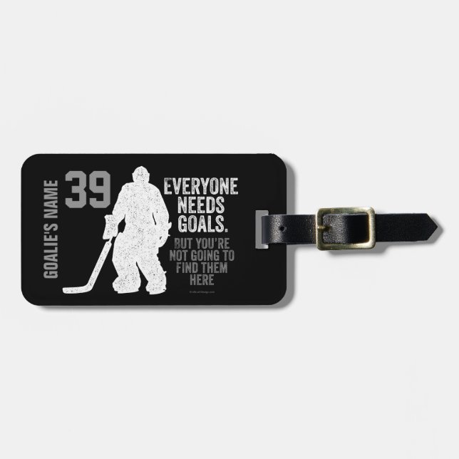 Étiquette À Bagage Chacun a besoin de buts (l'hockey) (Devant horizontal)