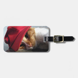 Étiquette À Bagage Chat mignon portant l'étiquette rouge de bagage de