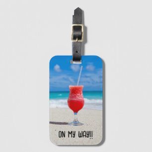 Étiquette À Bagage Cocktail rouge près de la mer Photo