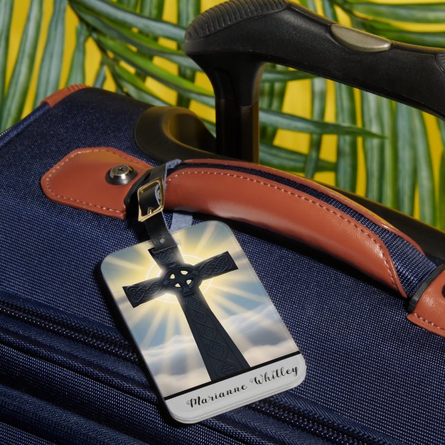 Étiquette À Bagage Croix celtique avec fond de soleil (Insitu Rectoal 1)