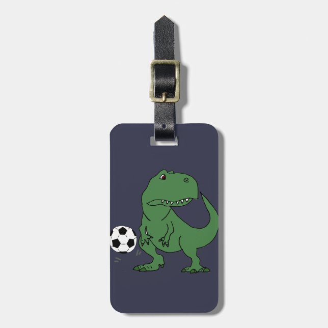 Étiquette À Bagage Dinosaure vert drôle de T-rex jouant au football (Devant Vertical)