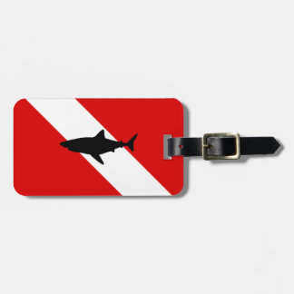 Étiquette À Bagage Drapeau de plongée : Requin