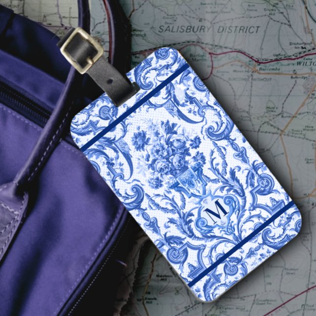Étiquette À Bagage Elégant vase floral Bleu toile de jouy monogramme (Créateur téléchargé)