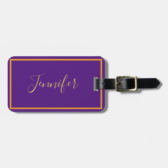 Étiquette À Bagage Élégant violet or Monogramme Nom du script Style  (Devant horizontal)