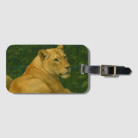 Forest Sentinel - Lioness de repos dans la lumière