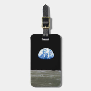 Étiquette À Bagage La Terre de Lune dans l'espace noir