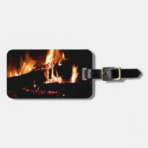 Étiquette À Bagage Logs dans la cheminée Photographie de feu chaud
