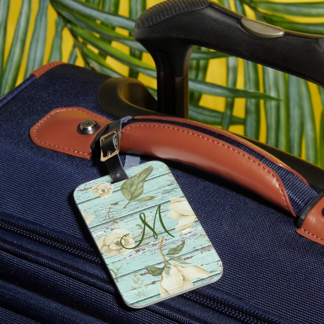 Étiquette À Bagage Monogramme en bois vert vieilli avec Magnolias (Insitu Rectoal 1)