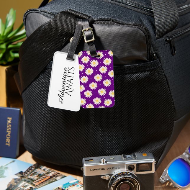 Étiquette À Bagage Motif De Blancs Dans Citation De Voyage Violet (Recto & Verso)