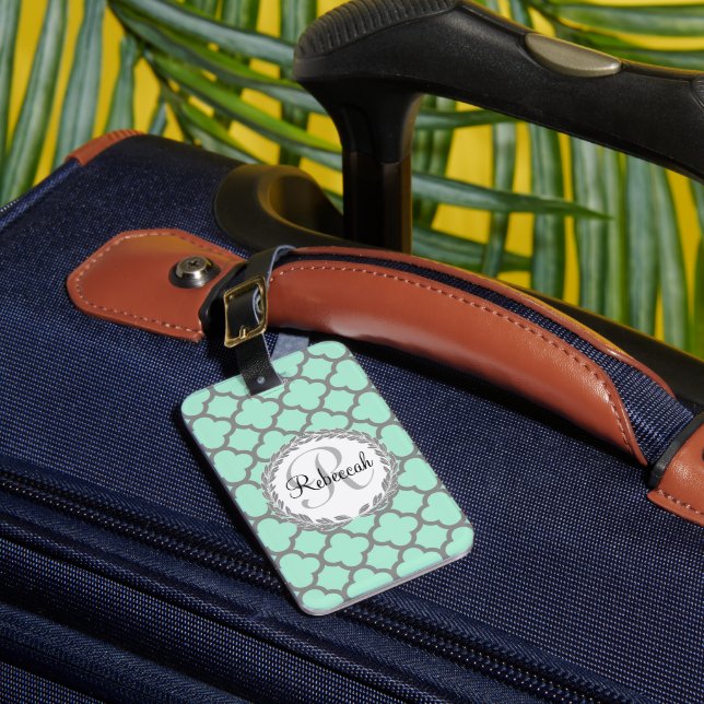 Étiquette À Bagage Nom du monogramme de Quatrefoil vert et gris (Insitu Rectoal 1)