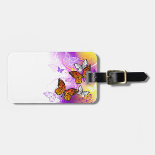 Étiquette À Bagage Papillons Monarque sur Arrière - plan pourpre