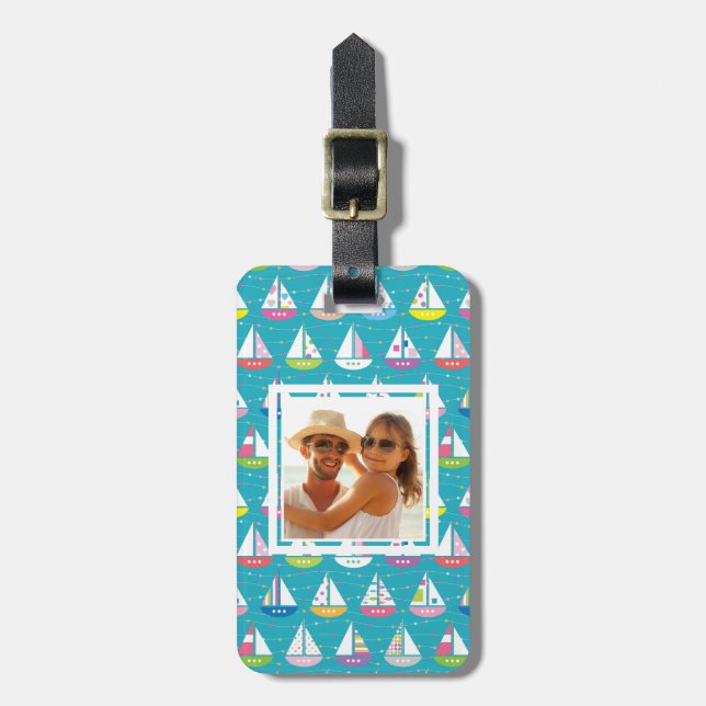 Étiquette À Bagage Photo personnalisée Motif de bateau à voile Pastel (Devant Vertical)