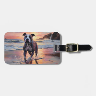 Étiquette À Bagage Sandy American Staffordshire Dog on Beach Sunset