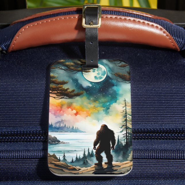 Étiquette À Bagage Sasquatch debout sur la crête surplombant l'océan (Insitu Rectoal 2)