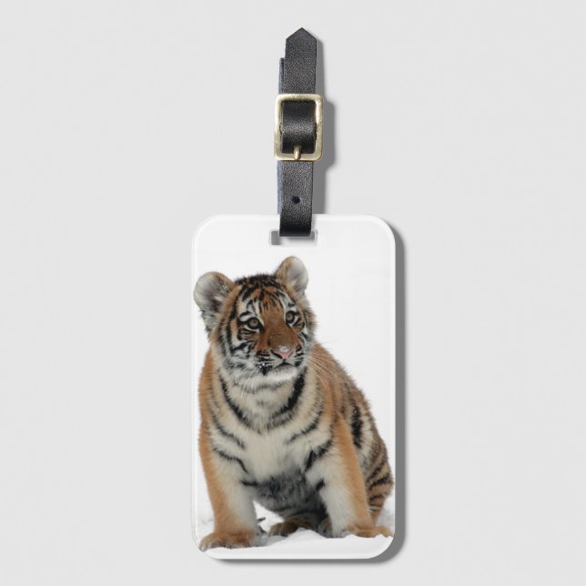 Étiquette À Bagage Tiger Cub dans la photo de neige (Devant Vertical)
