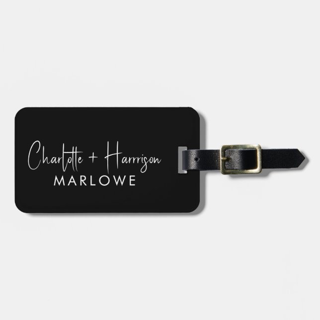 Étiquette À Bagage White On Black Monogram Handwritten Script Names (Devant horizontal)