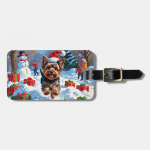 Étiquette À Bagage Yorkshire Terrier en neige avec Casquette de Noël