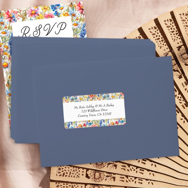 Étiquette Adresse de l'enveloppe RSVP du Fleur sauvage de pa (RSVP envelope address labels from the Country Wildflower wedding collection by Darling & May)