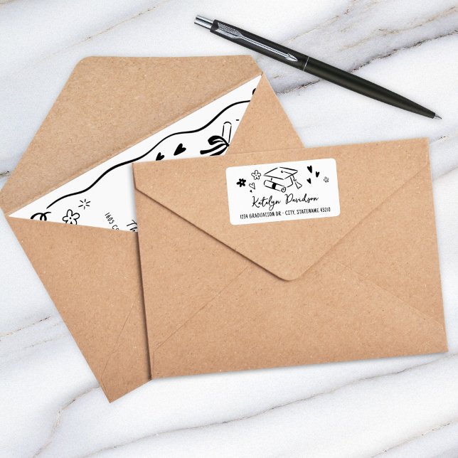 Étiquette Adresse de retour doodle de remise de diplômes (Créateur téléchargé)