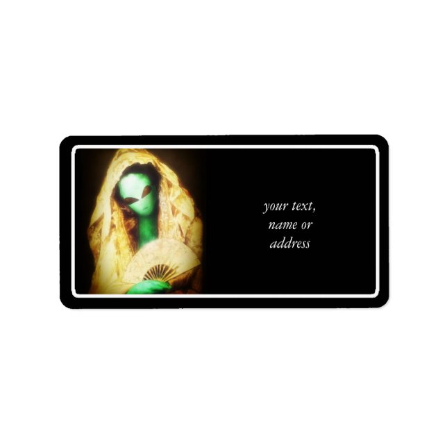 Étiquette Alien portant une dentelle (Devant)