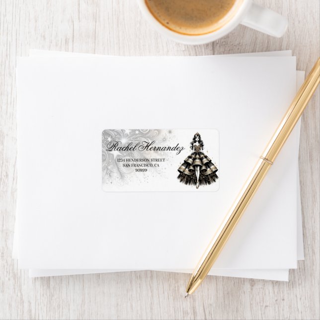 Étiquette Black & Gold Quinceañera (En situation)
