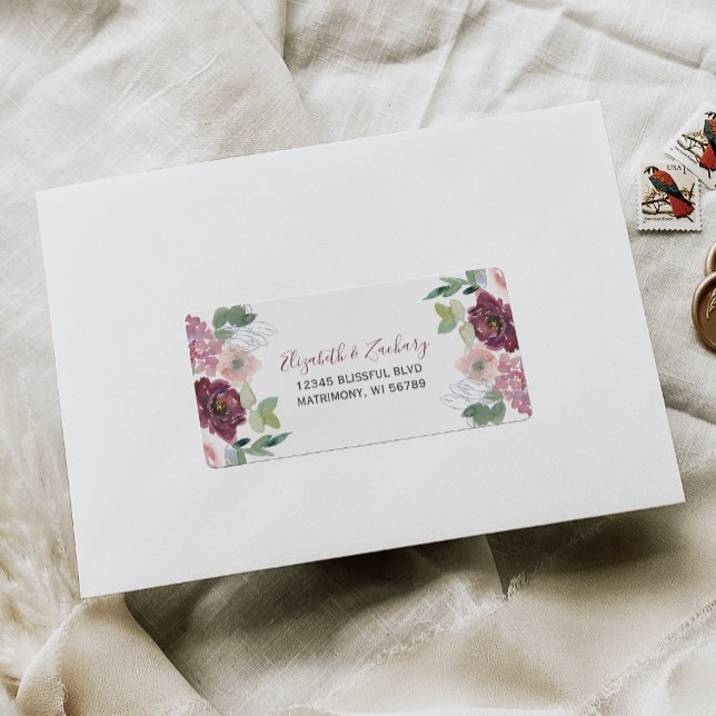 Étiquette Burgundy Blush Floral Wedding Adresse RSVP (Créateur téléchargé)