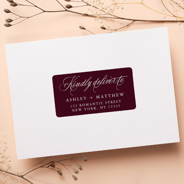 Étiquette Burgundy Romantic Calligraphy Adresse de retour (Créateur téléchargé)