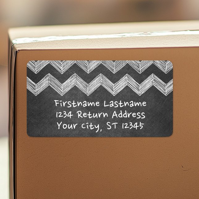 Étiquette Chevrons de tableau avec type Whimsical (Personalized return address label)