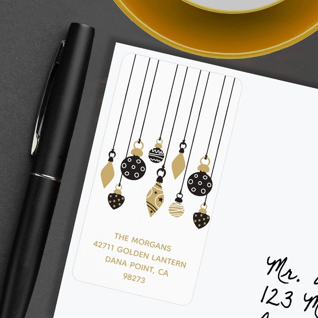 Étiquette Chic Noël Ornements Adresse de vacances (Chic black and gold Christmas tree ornaments holiday return address labels)