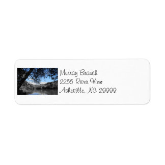 Étiquette de adresse du ciel bleu et des lacs