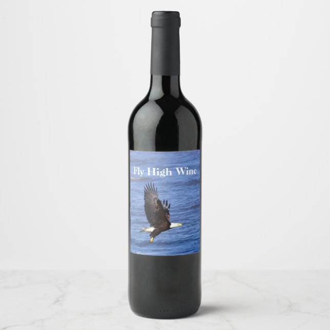 Étiquette de bouteilles de vin avec aigle volant (Devant)