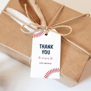 Étiquette de cadeau d'anniversaire avec des points