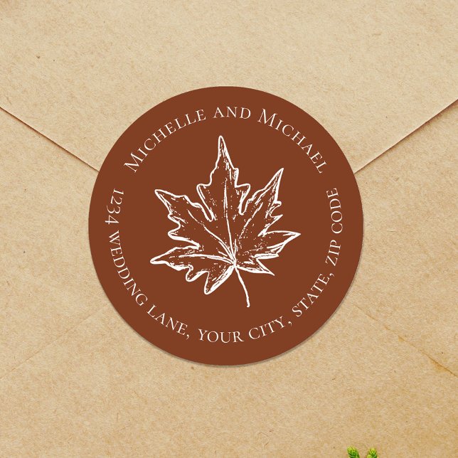 Étiquette de l'adresse de retour simple de automne (Burgundy autumn leaf return address label sticker.)