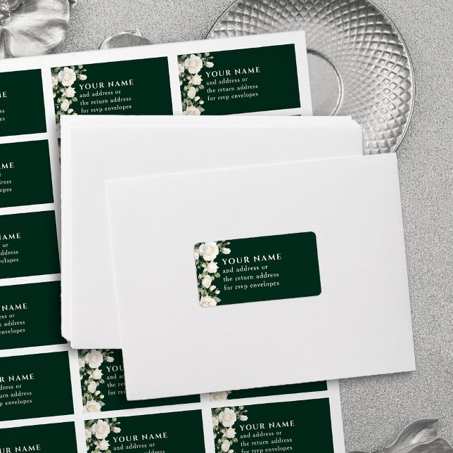 Étiquette Emerald Green Roses blanches RSVP Enveloppe Adress (Address Labels - perfect for RSVP envelopes - from Princess Dress and Roses Quinceanera Collection)