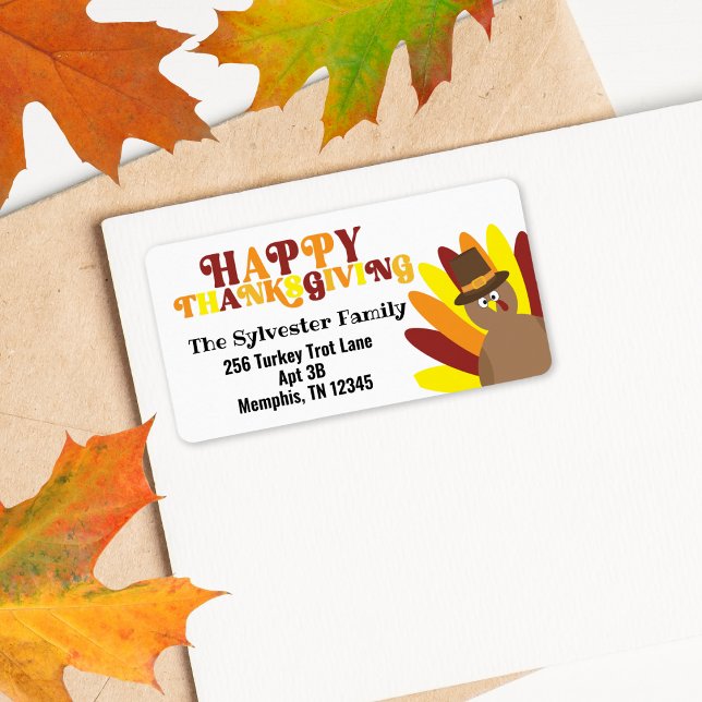 Étiquette La Turquie mignonne rétro heureux de remercier le  (Happy Thanksgiving Retro Font Cute Turkey Return Address labels)