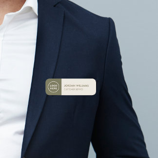 Étiquette nominative magnétique moderne avec logo