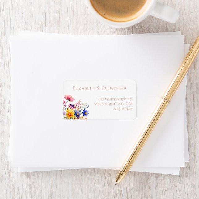 Étiquette Pays Meadow Fleurs sauvages et Rose Gold Texte (En situation)