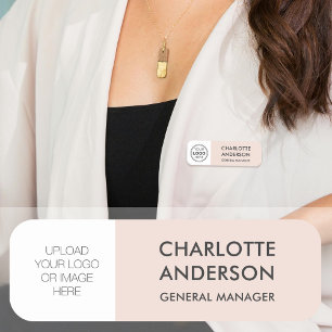 Étiquette personnalisée pour employés avec logo Ro