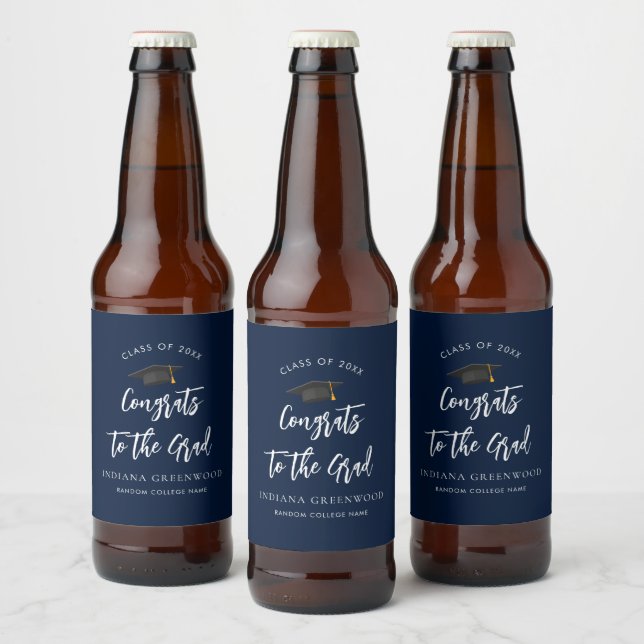 Étiquette Pour Bouteilles De Bière Graduation 2025 Script Navy Blue Grad Custom (Bouteilles)