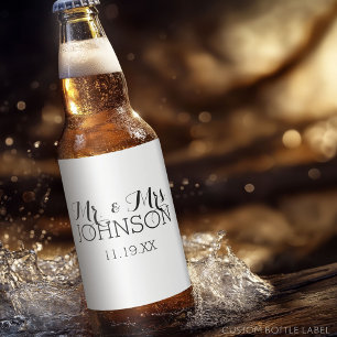 Étiquette Pour Bouteilles De Bière Mr & Mrs Wedding Favor - Minimaliste noir blanc