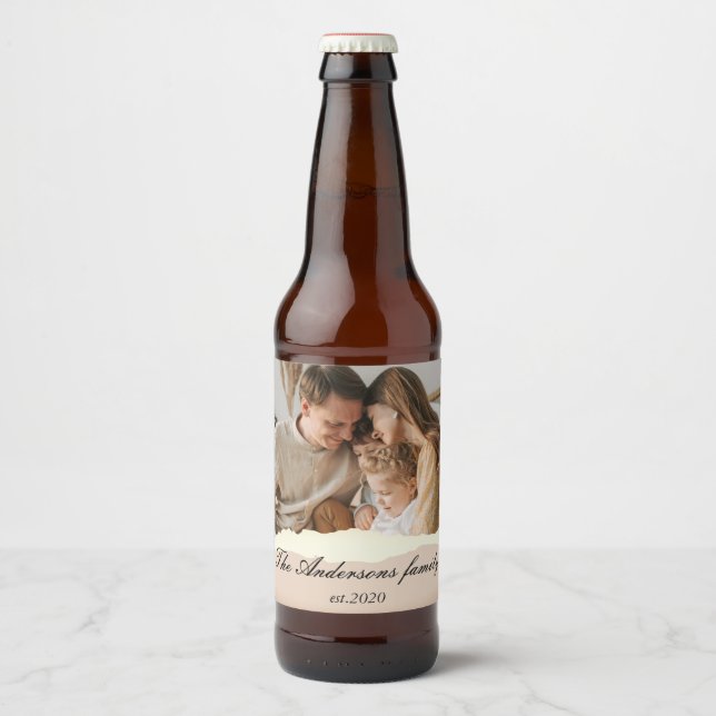 Étiquette Pour Bouteilles De Bière Photo de famille moderne & Nom personnalisé Cadeau (Devant)