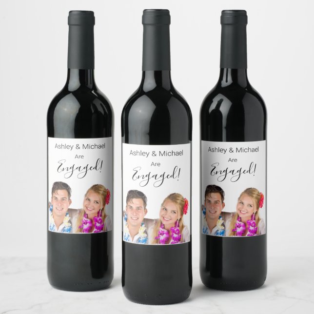 Étiquette Pour Bouteilles De Vin Ajouter votre groupe d'engagement photo (Bouteilles)