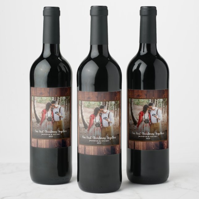 Étiquette Pour Bouteilles De Vin Bois rustique Notre premier Noël ensemble photo (Bouteilles)