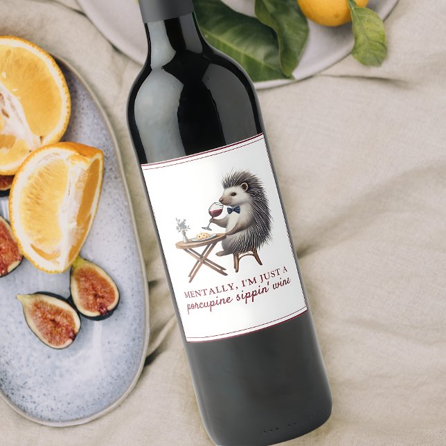 Étiquette Pour Bouteilles De Vin Drôle Quirky Cute Porcupine Bowtie unique (Unique porcupine wine label adds charm and humor to your bottle. Ideal for wine enthusiasts!)